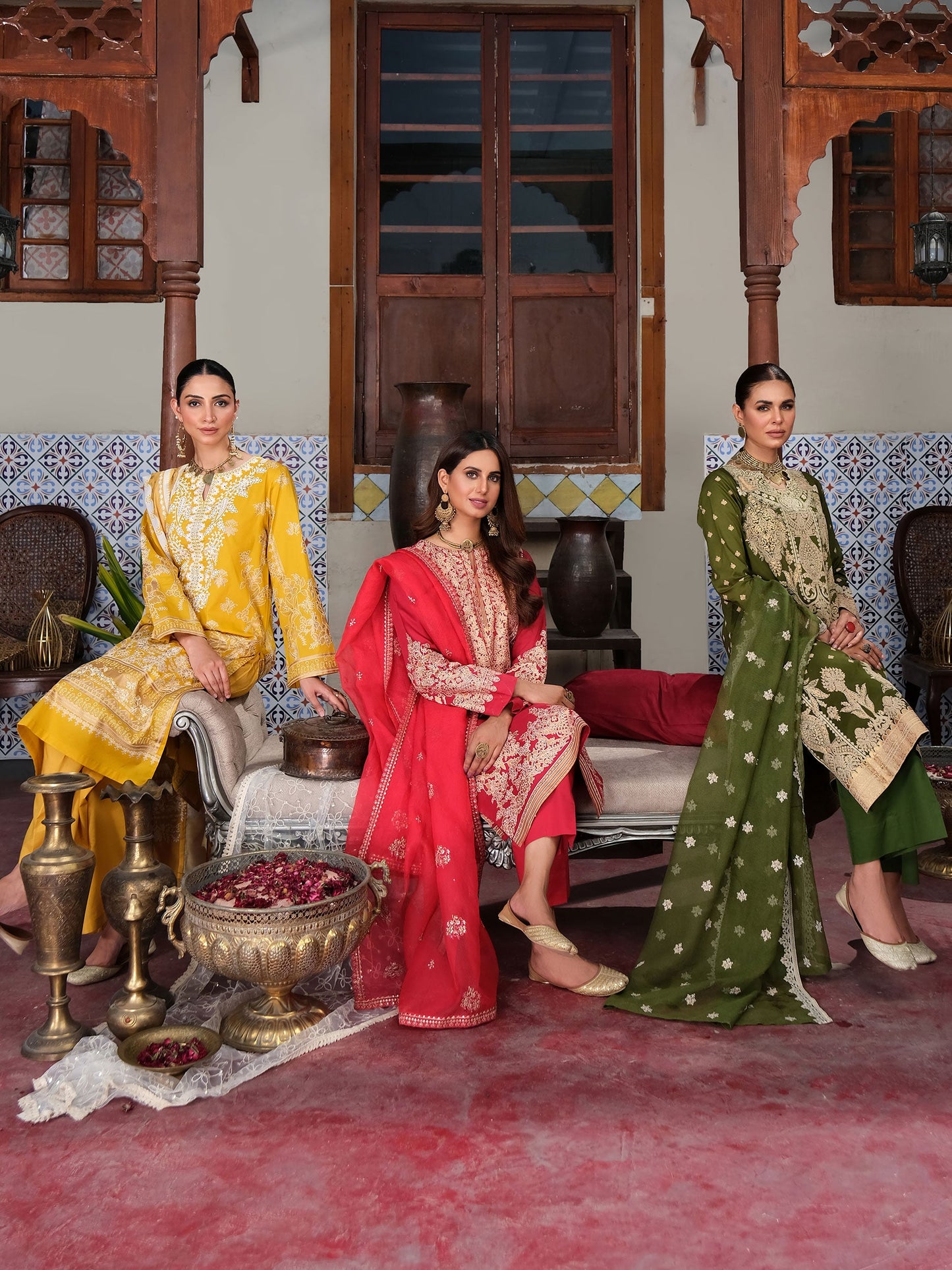 3 Piece Lawn Suit-Embroidered (Unstitched)