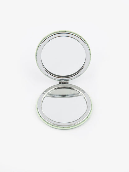 Animated Compact Mirror