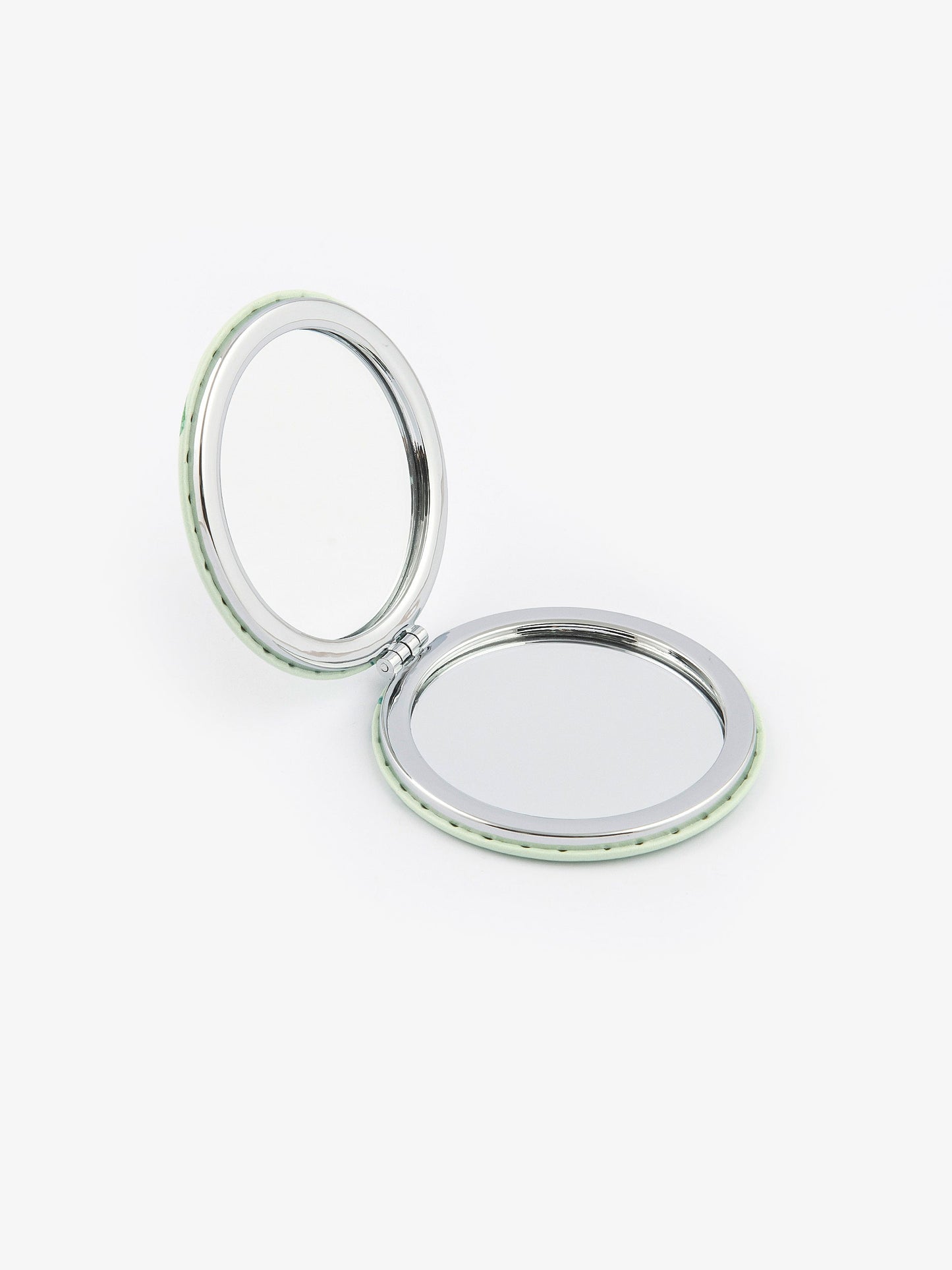 Animated Compact Mirror