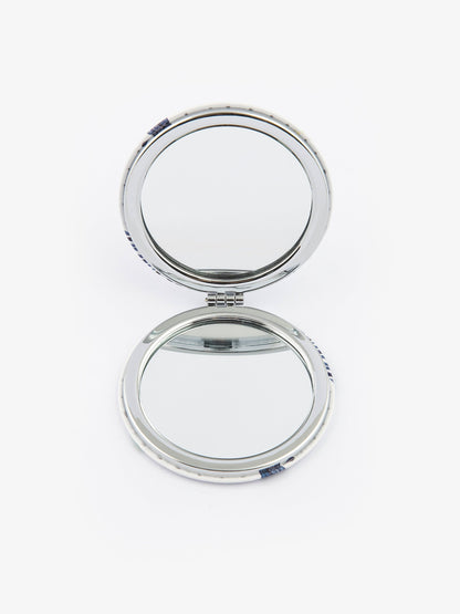 Abstract Compact Mirror