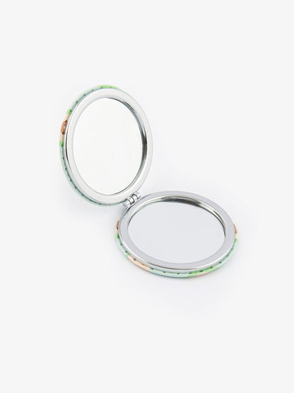 Animated Compact Mirror
