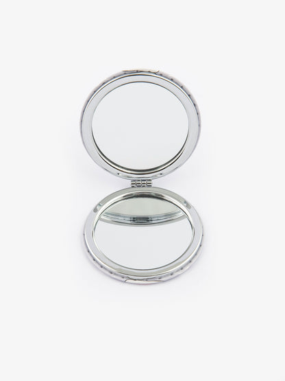 Animated Compact Mirror