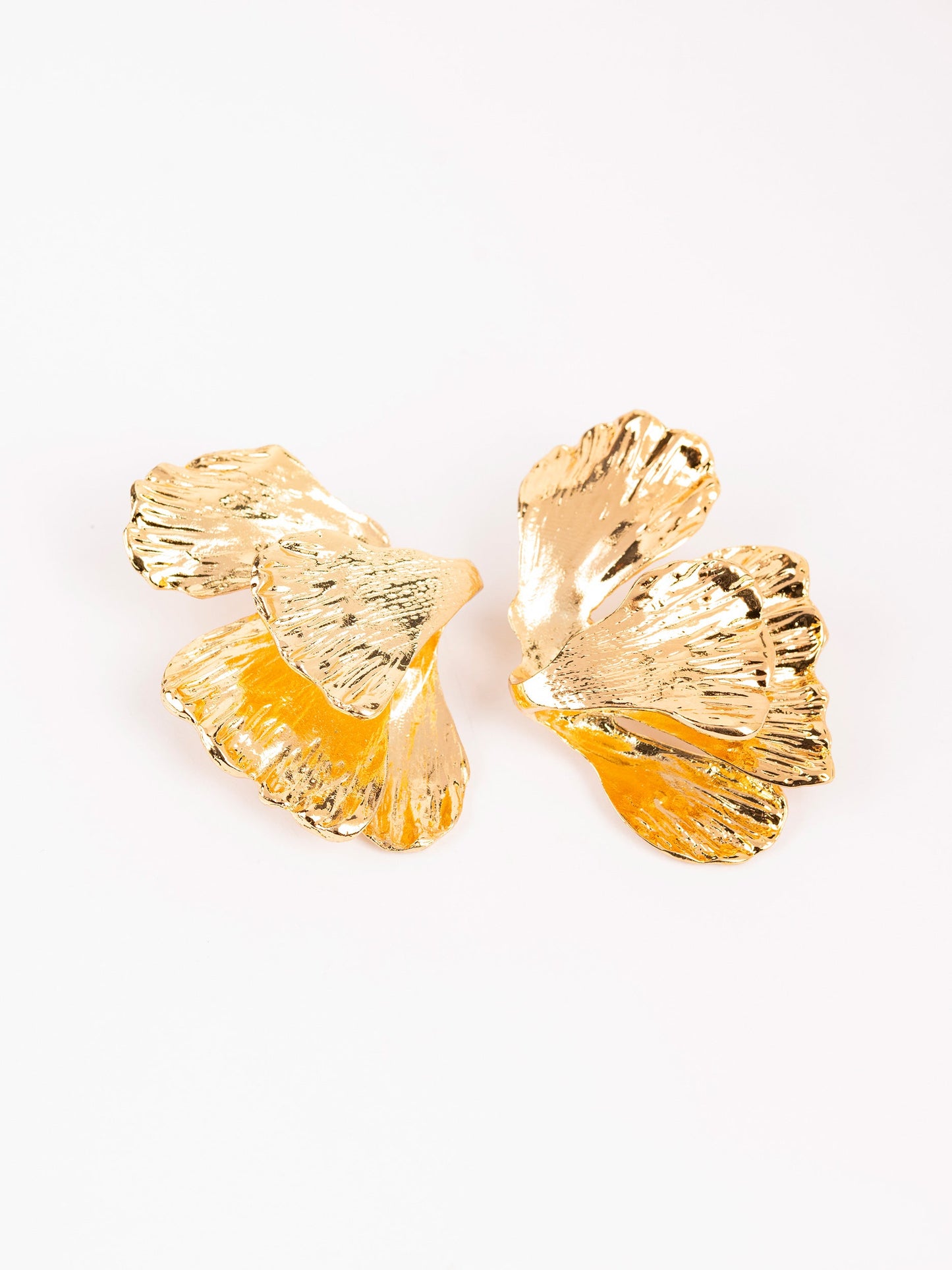 Textured Floral Earings