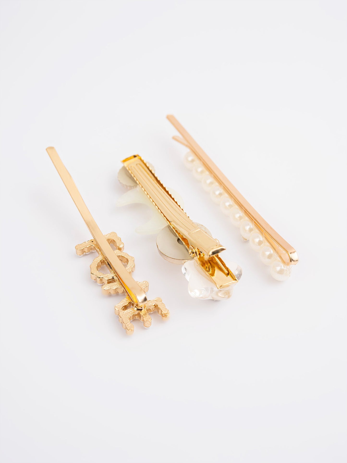 Pearl Embellished Hiar Clips
