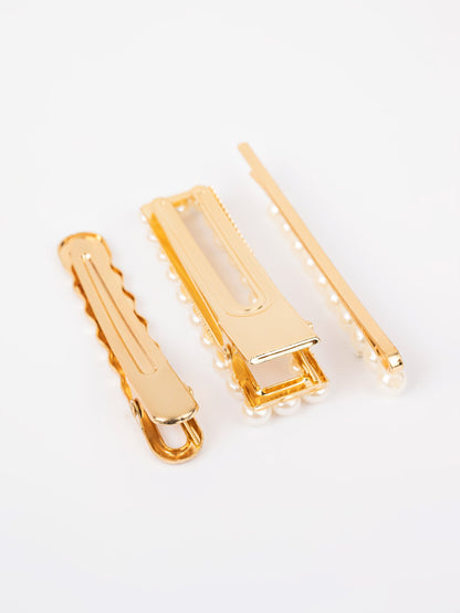 Pearl Embellished Hair Clips