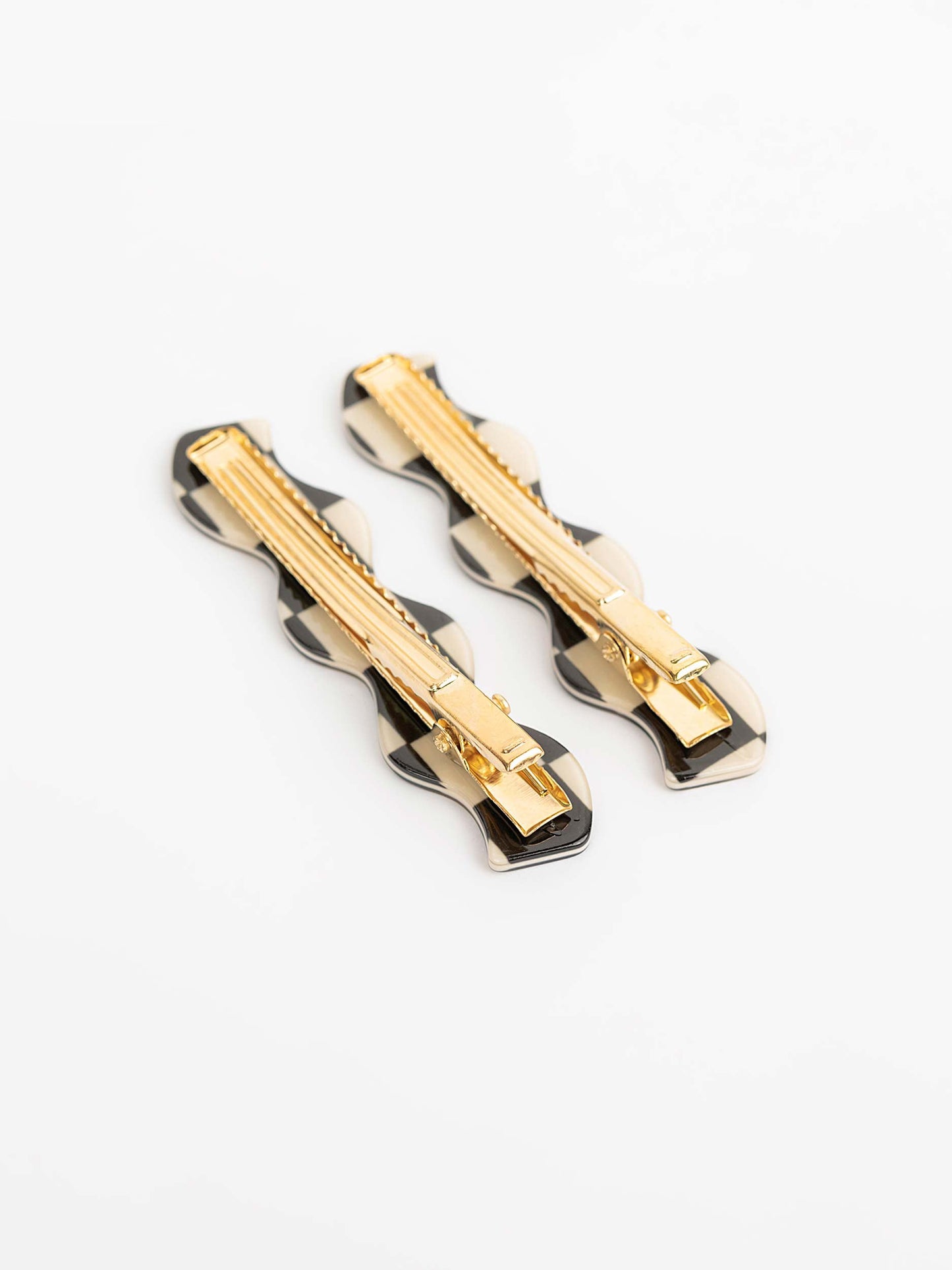 Wavy Checkered Hair Clips