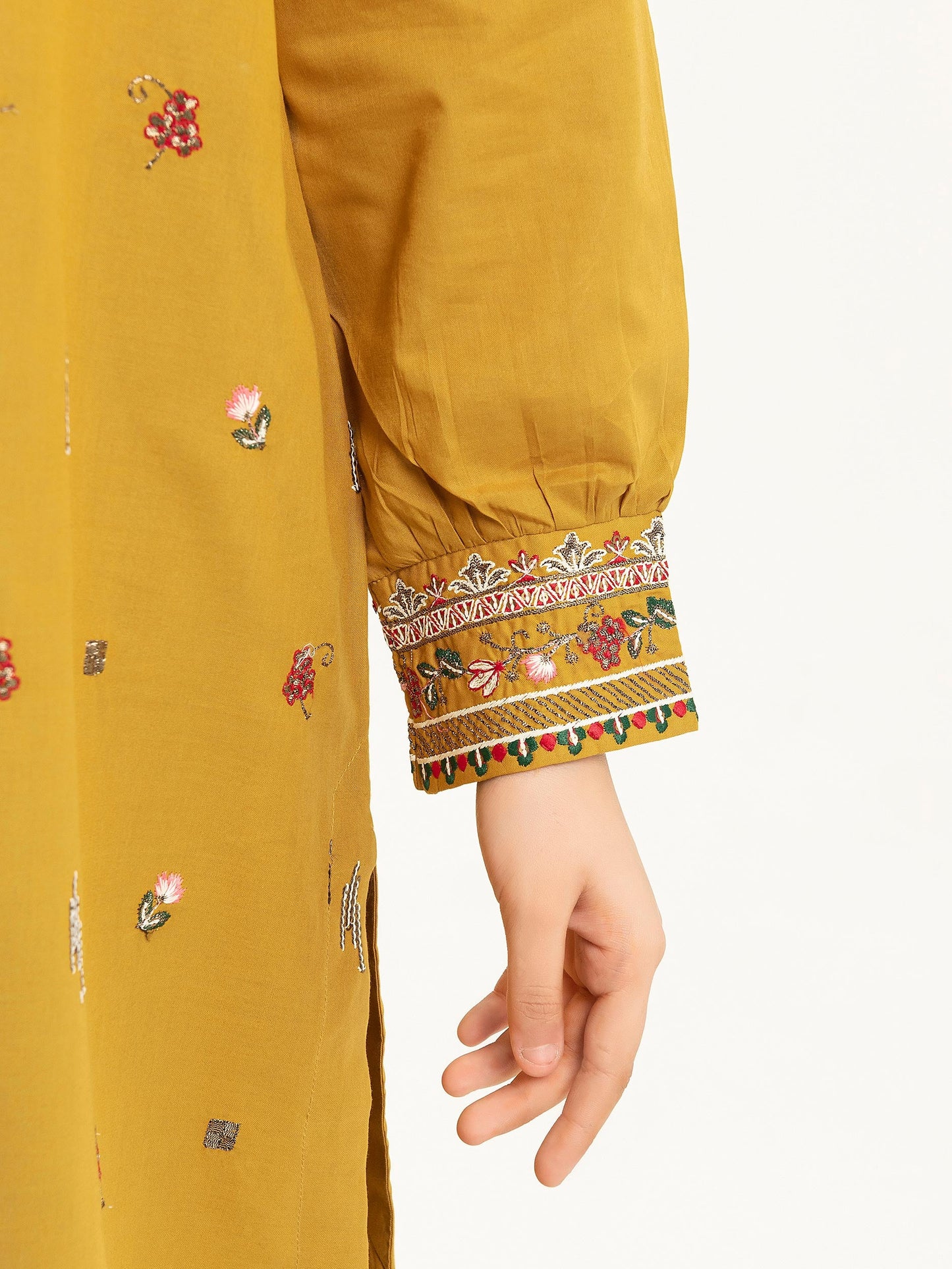 2 Piece Cambric Suit-Embroidered (Pret)