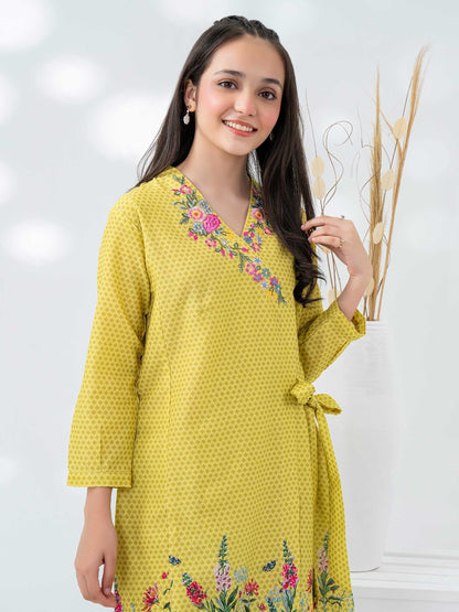 2 Piece Khaddar Suit-Embroidered