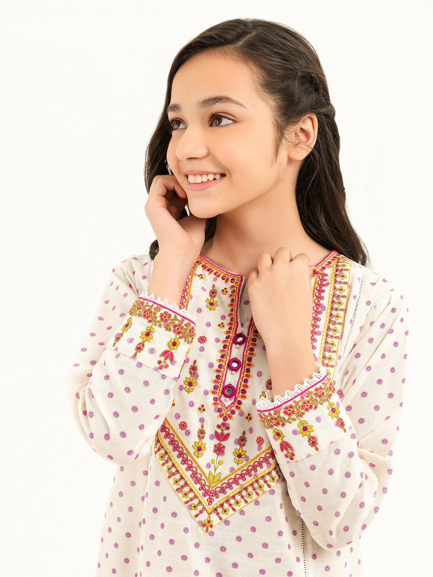 2 Piece Khaddar Suit-Embroidered (Pret)