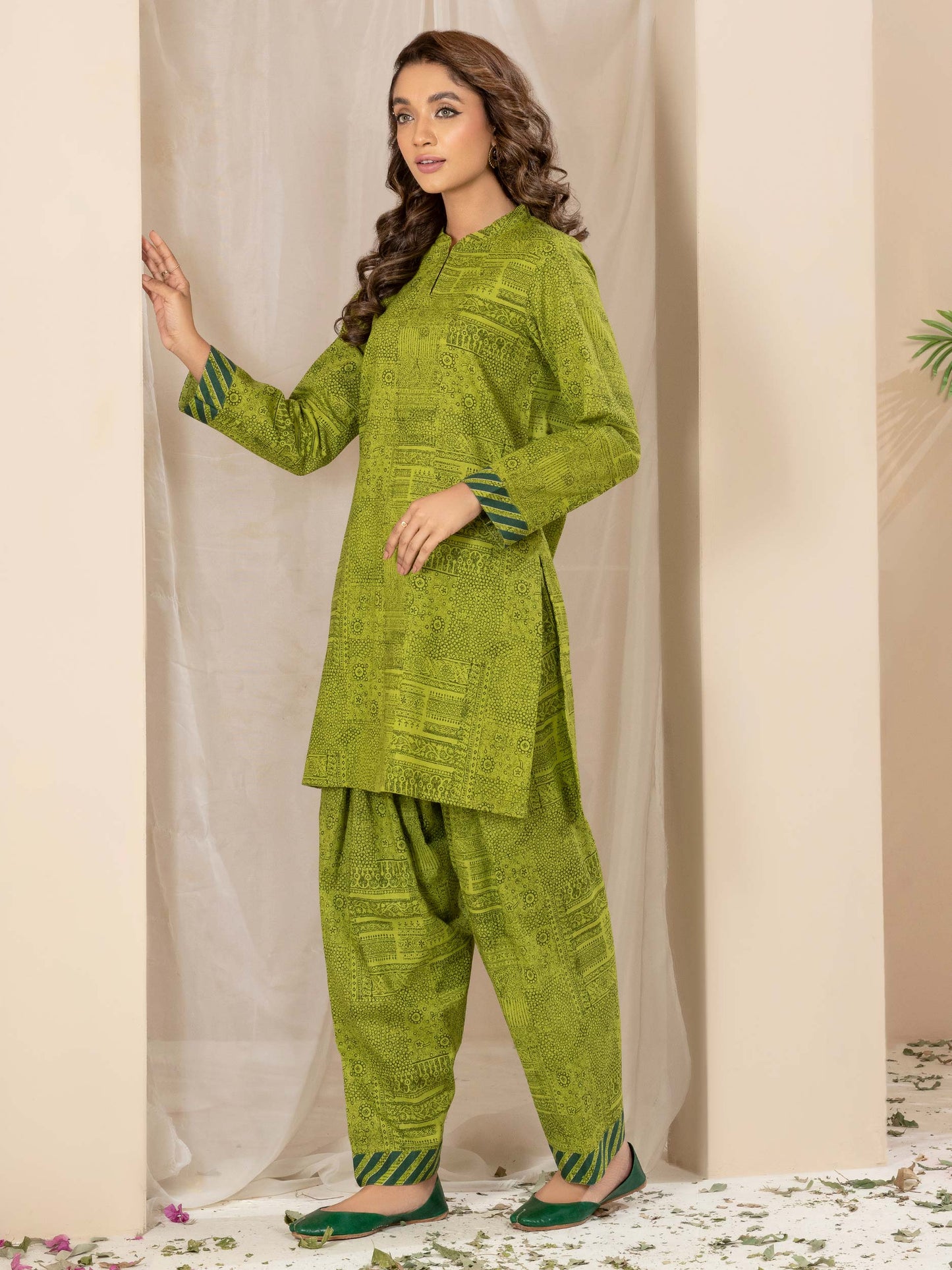 Khaddar Shirt -Printed (Unstitched)