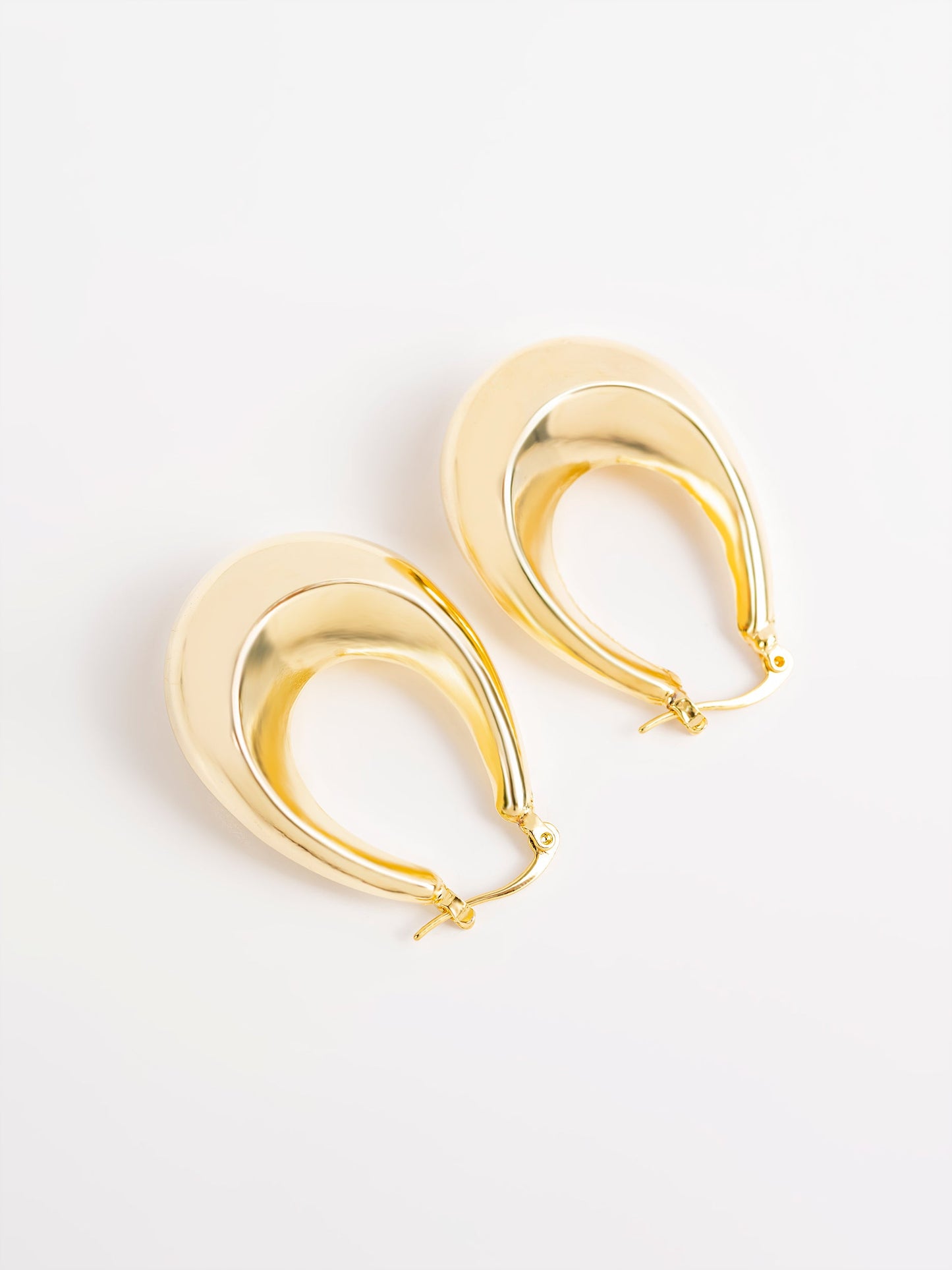Gold Drop Earings
