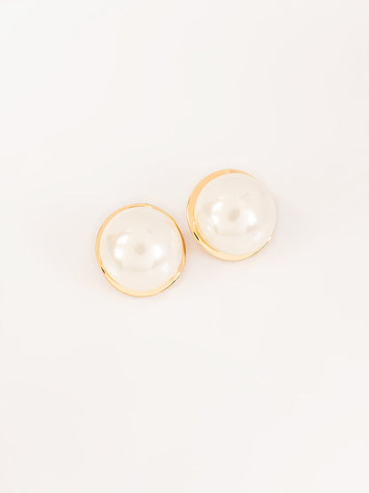 Pearl Studs