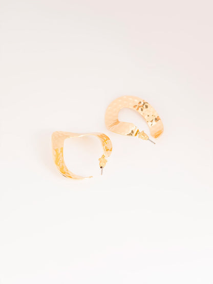 Wavy Hoops