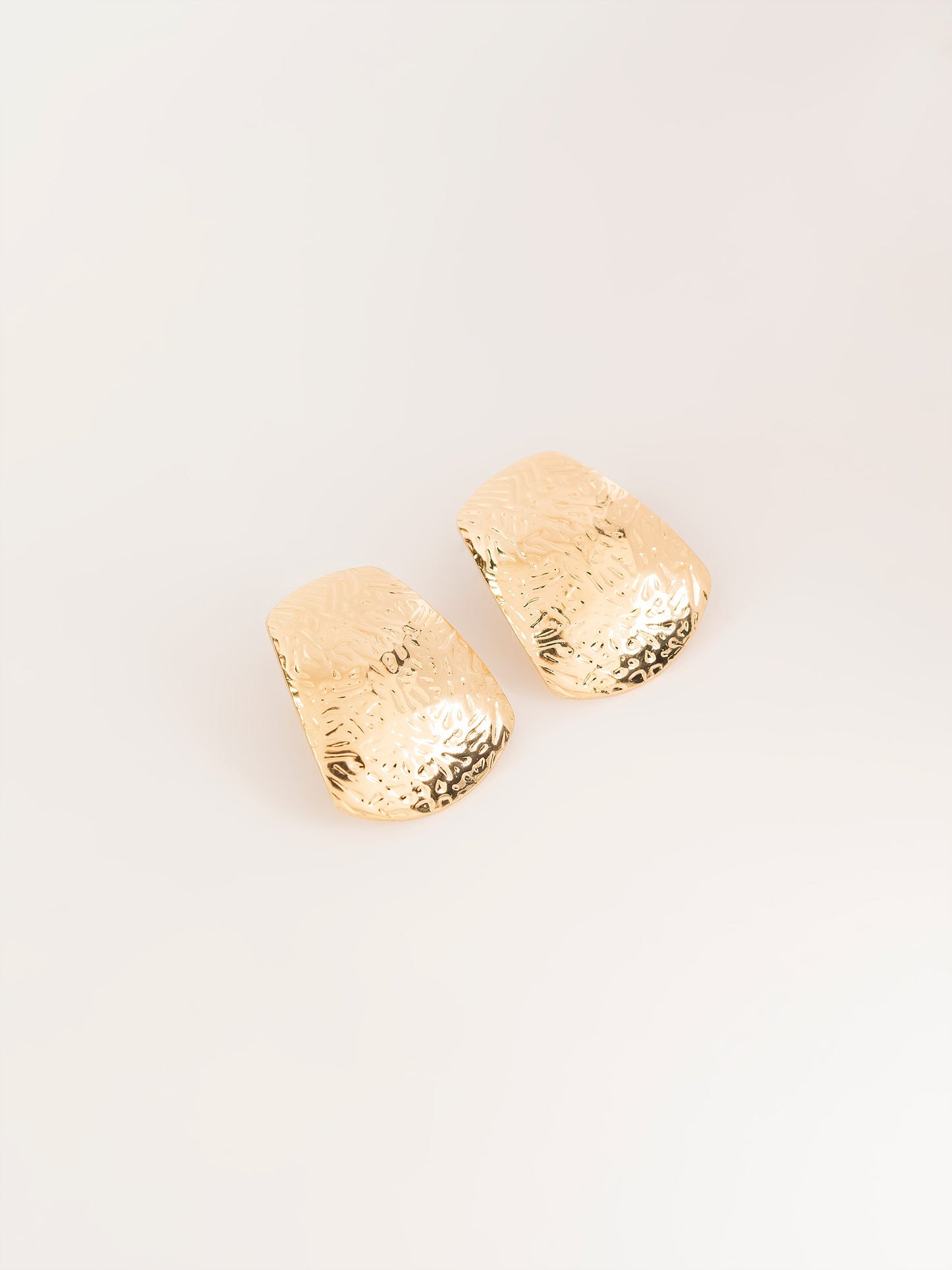 Curvy Hammered Studs