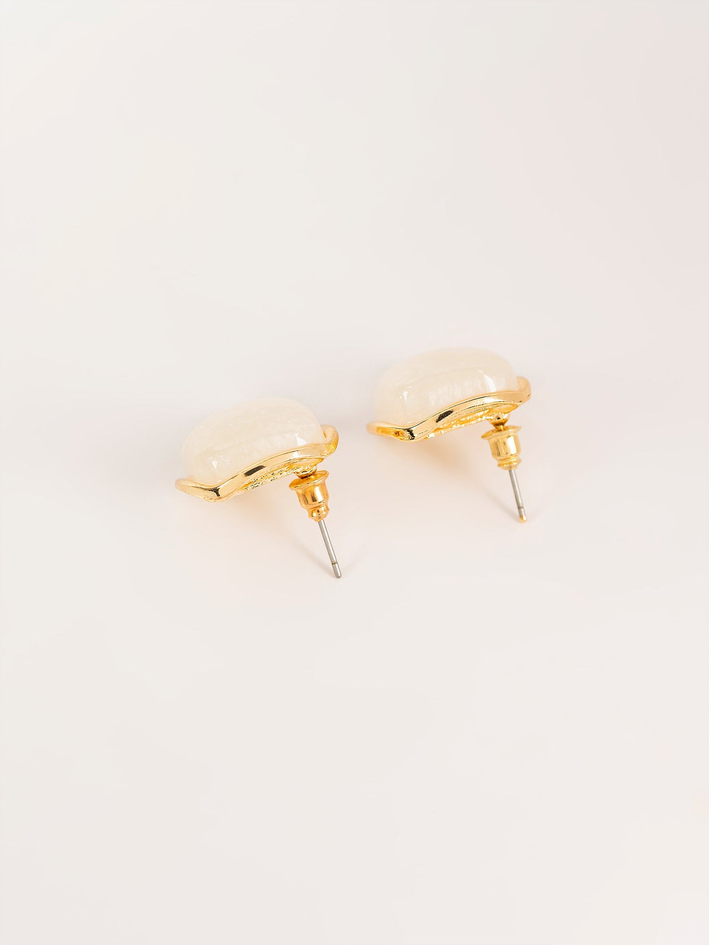 Classic Studs