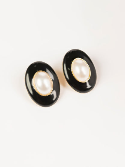 Oval Stone Studs