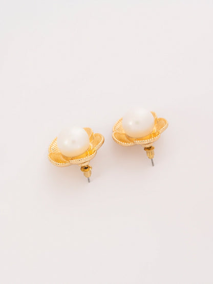 Pearl Stud Earrings
