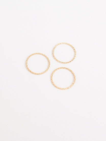 Triple Layered Ring Set