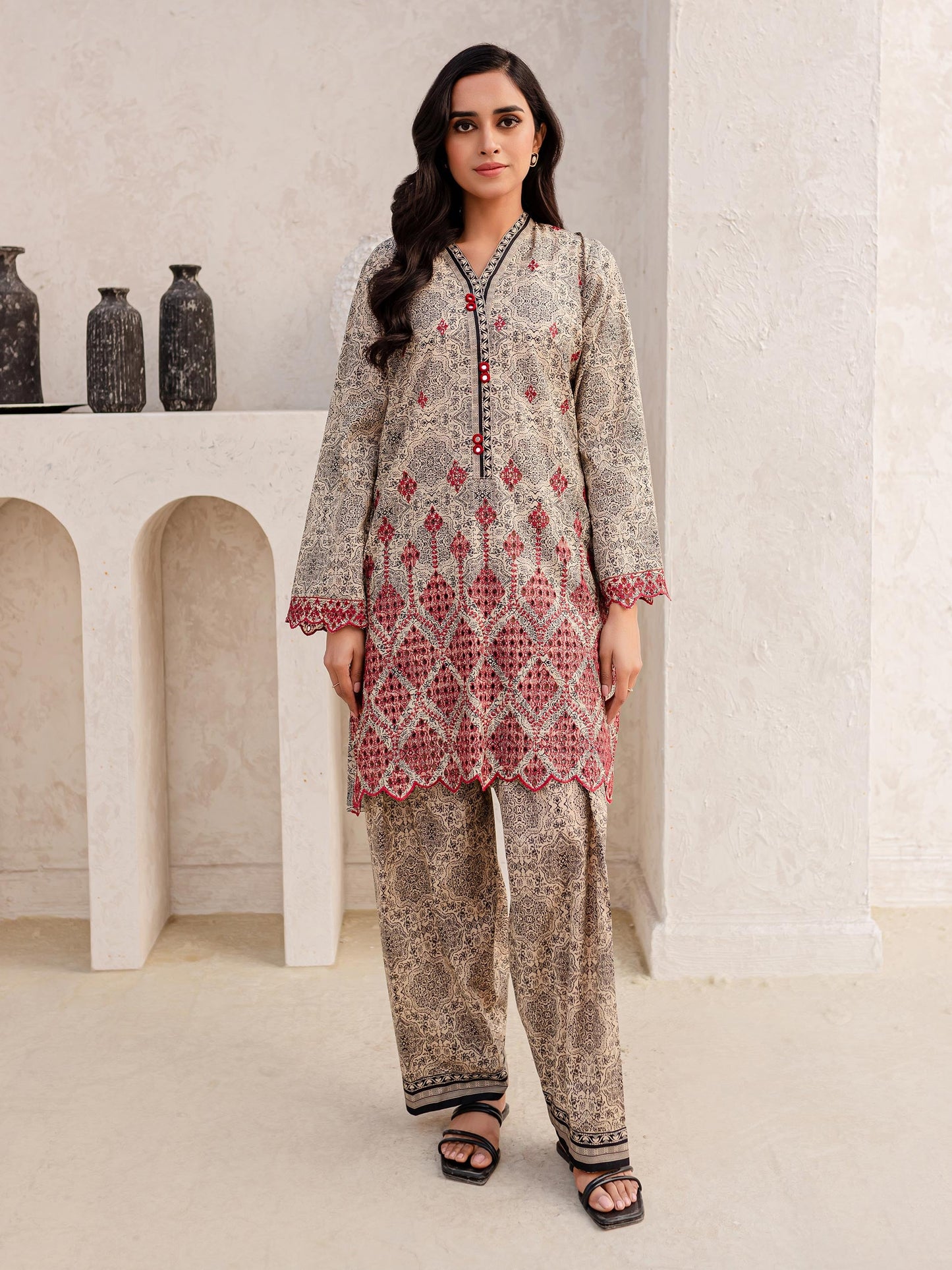 2 Piece Lawn Suit-Embroidered (Unstitched)
