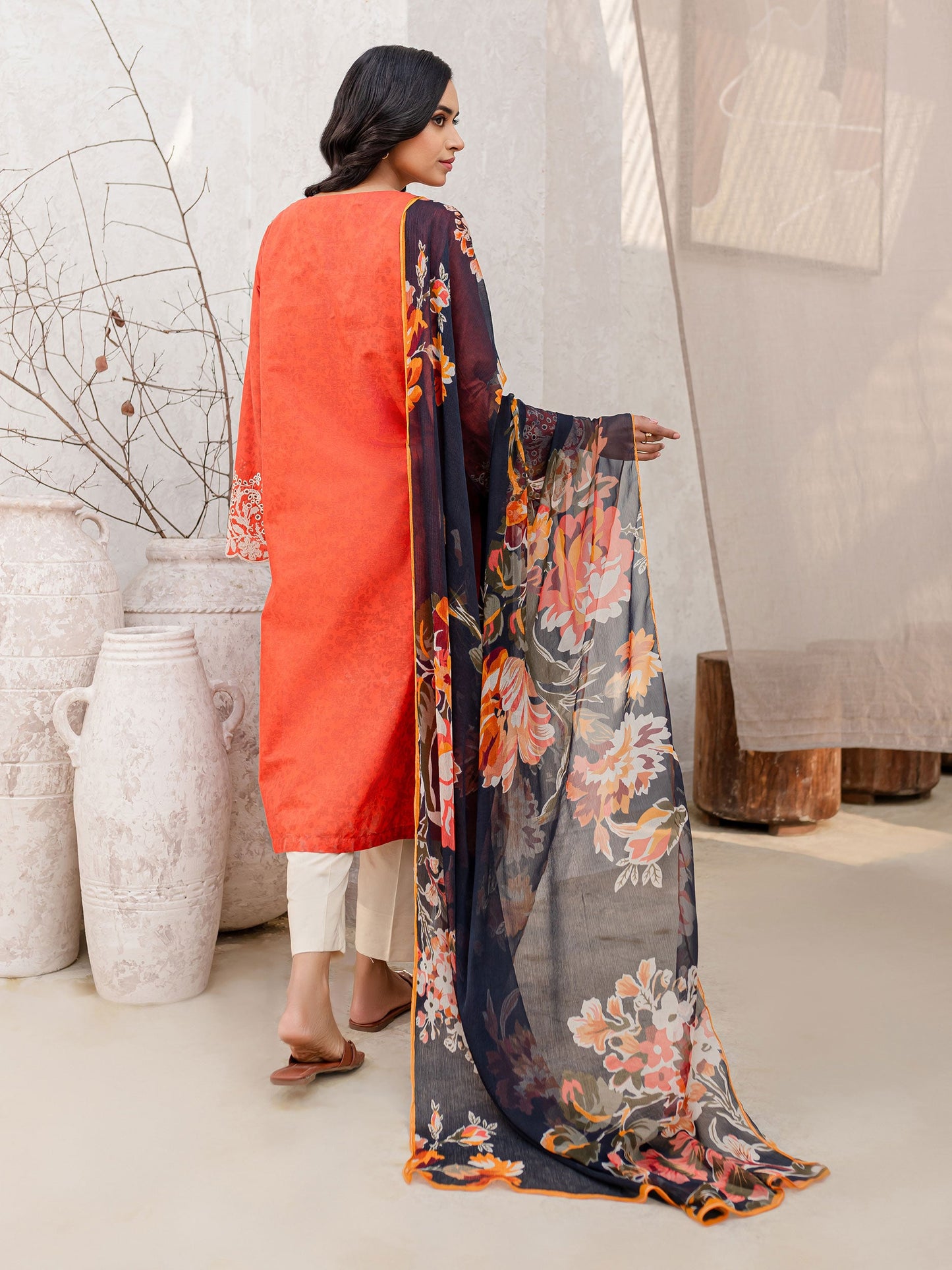 2 Piece Lawn Suit-Embroidered (Unstitched)