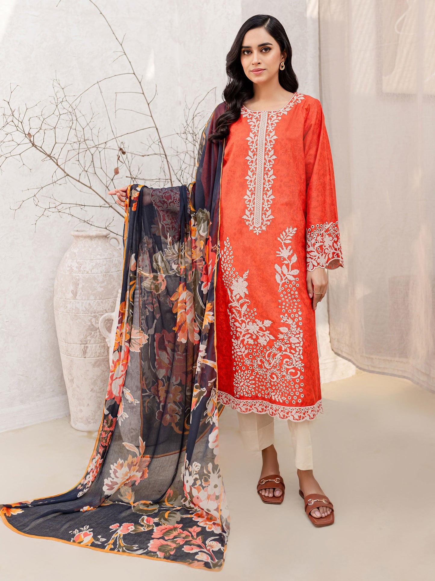 2 Piece Lawn Suit-Embroidered (Unstitched)