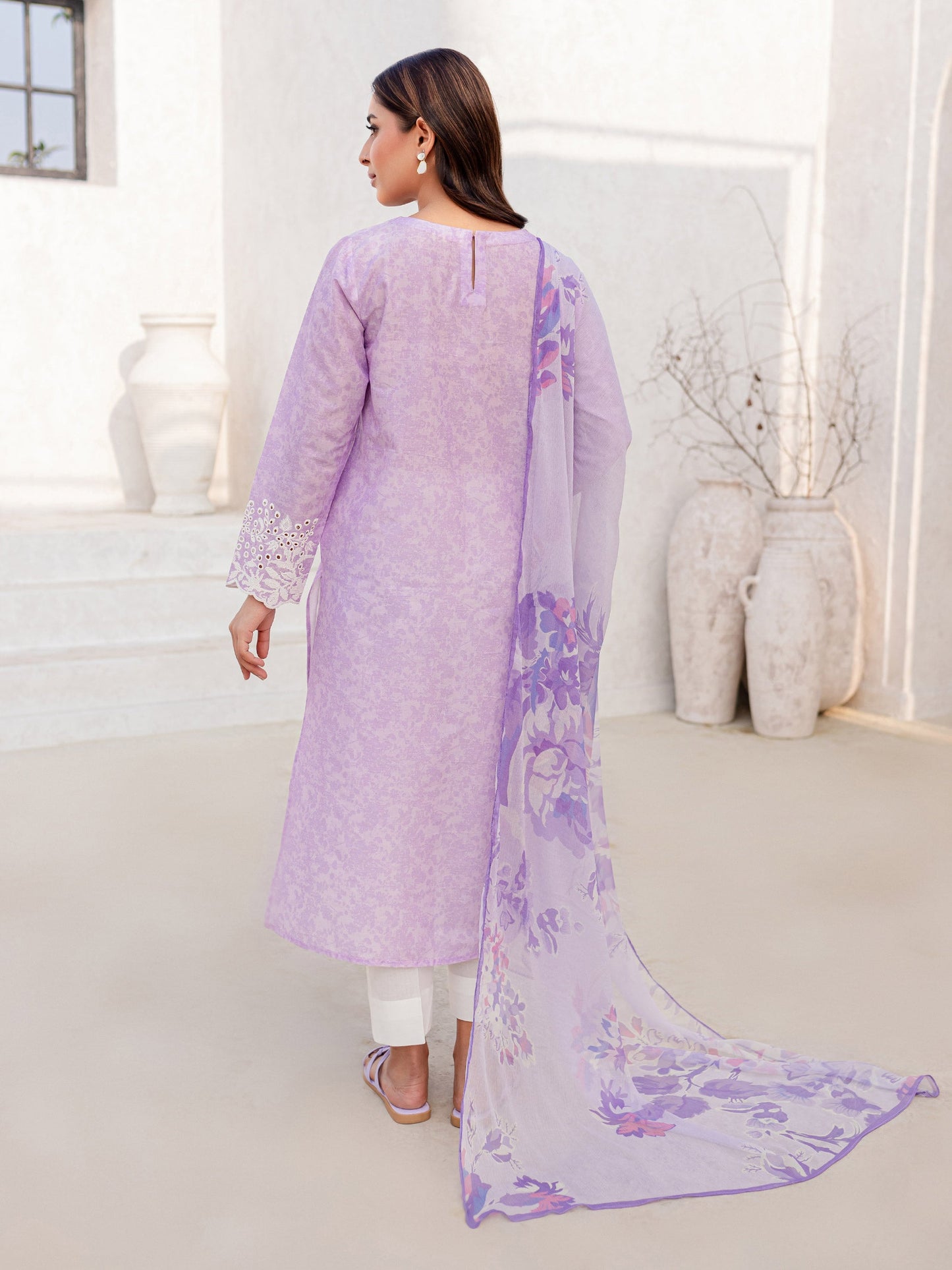 2 Piece Lawn Suit-Embroidered (Unstitched)