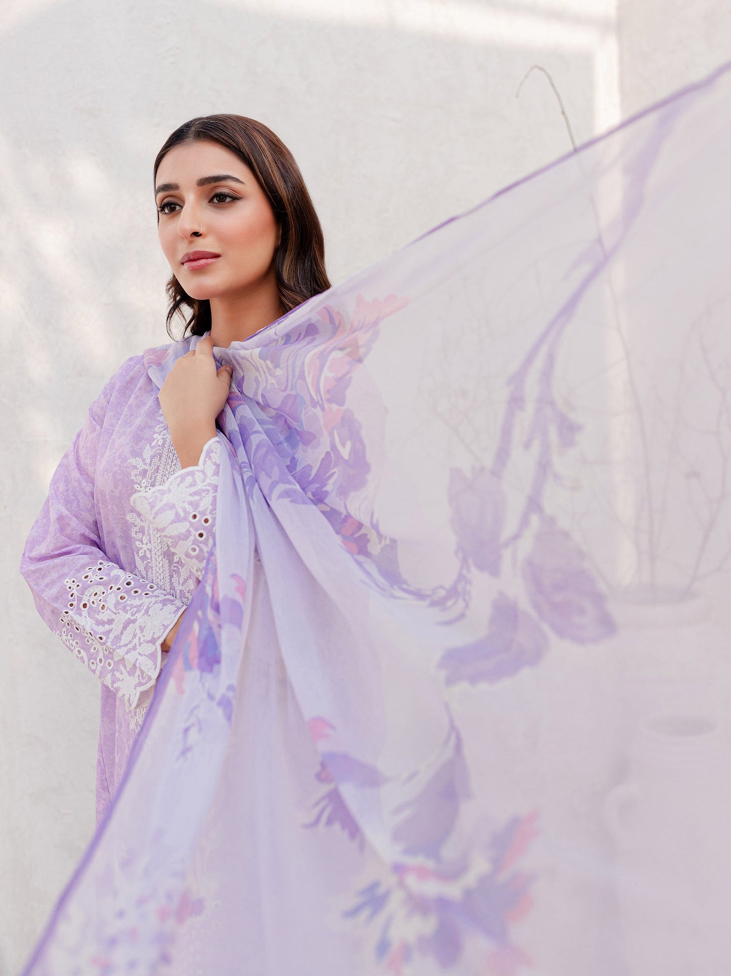 2 Piece Lawn Suit-Embroidered (Unstitched)