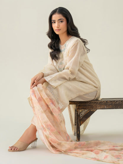 3 Piece Rajjo Net Suit-Embroidered (Pret)