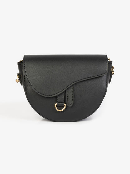 Curved flap bag