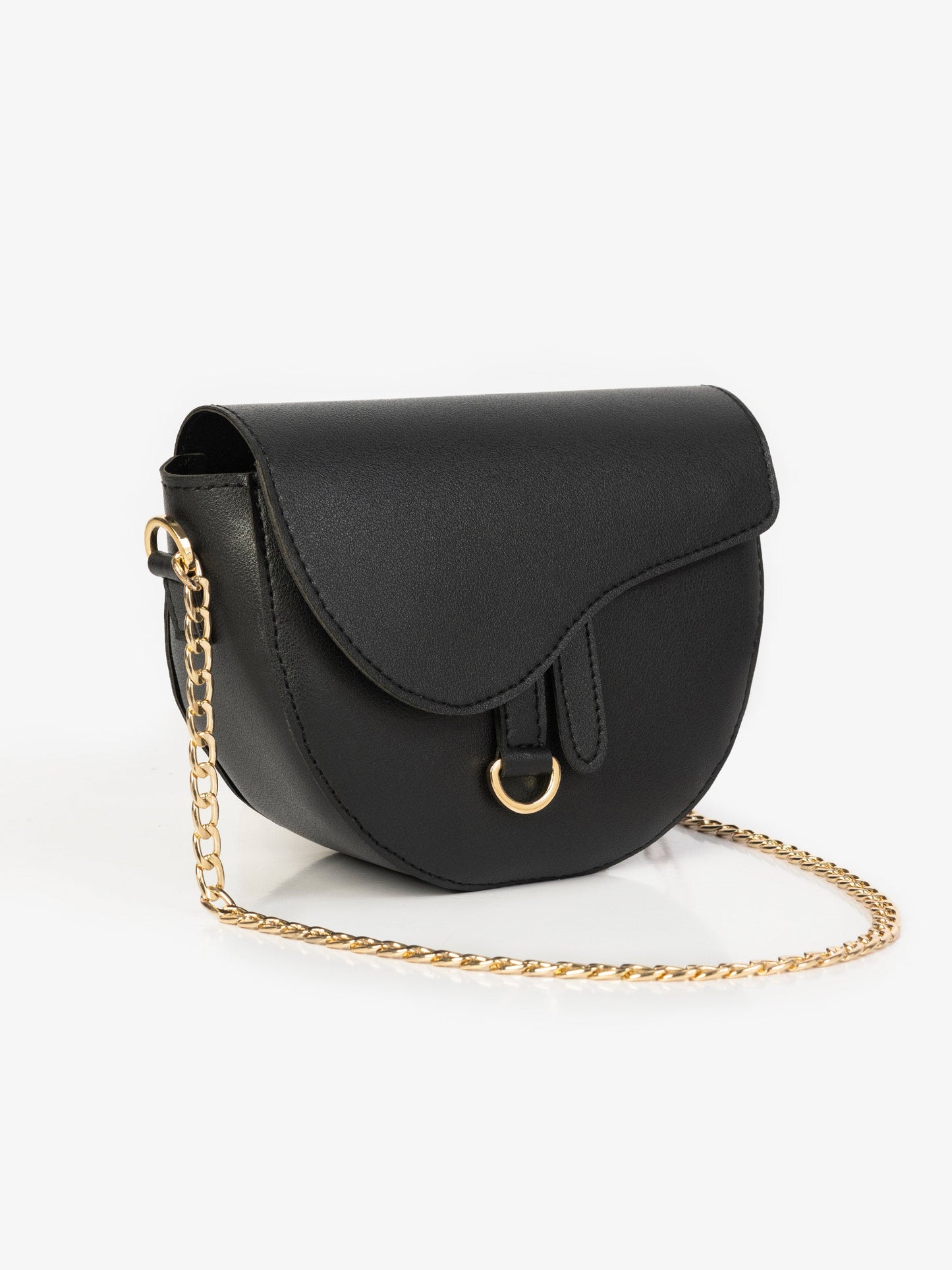 Curved flap bag