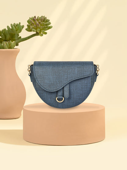 Curved flap bag