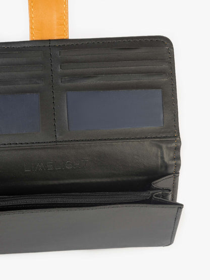 Flora Leaf Textured Wallet