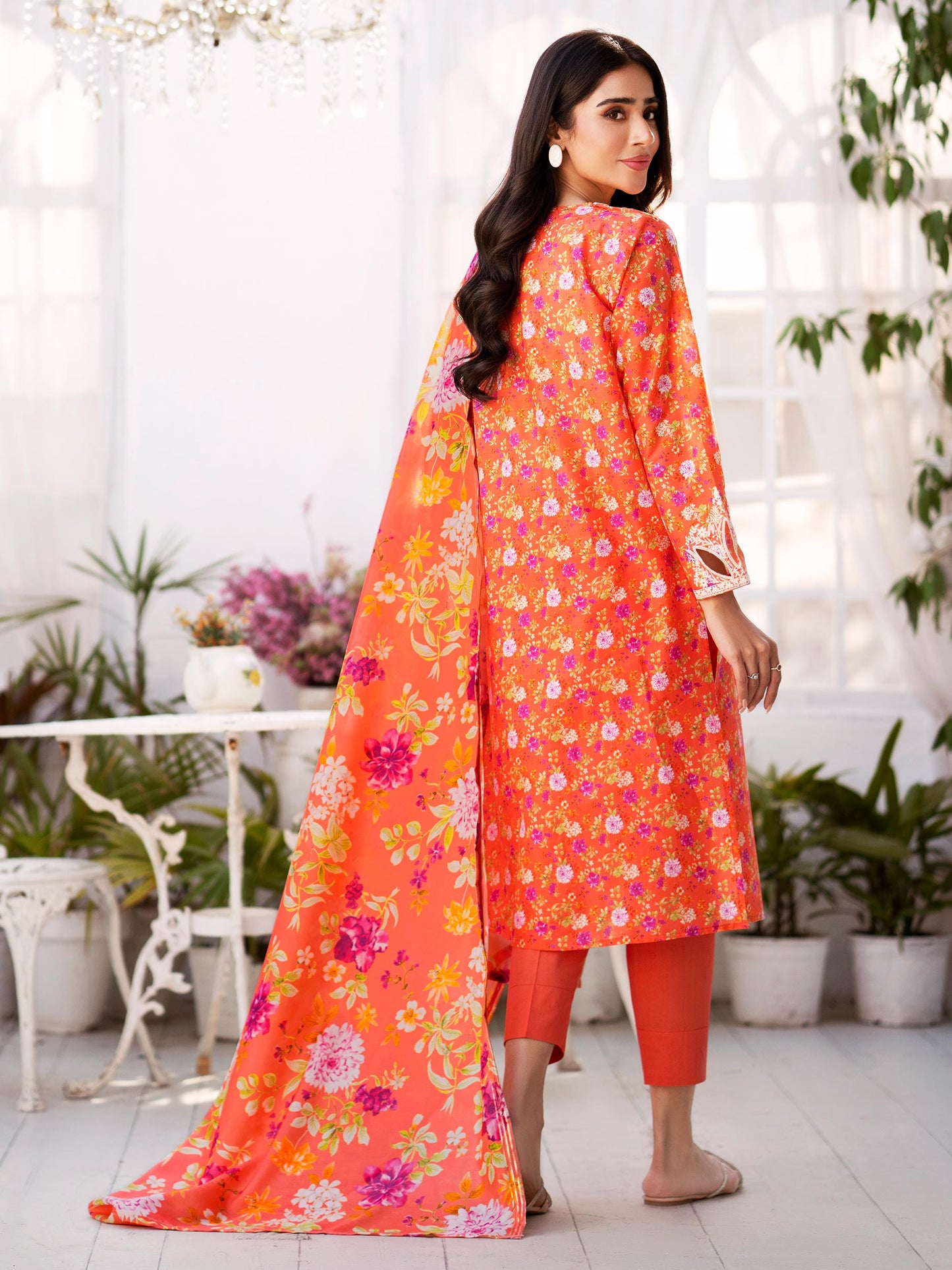 3 Piece Lawn Suit-Embroidered (Unstitched)