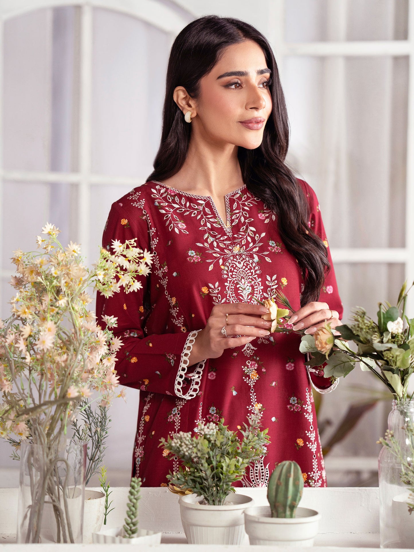 2 Piece Lawn Suit-Embroidered (Pret)