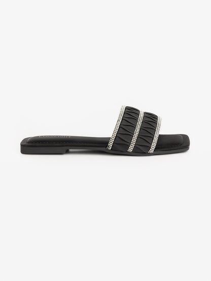 Pleated Flats