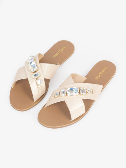Cross-Strap Flats