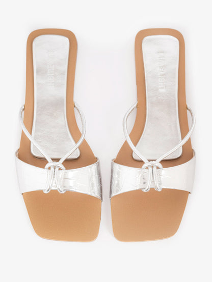 Knot Strap Flats
