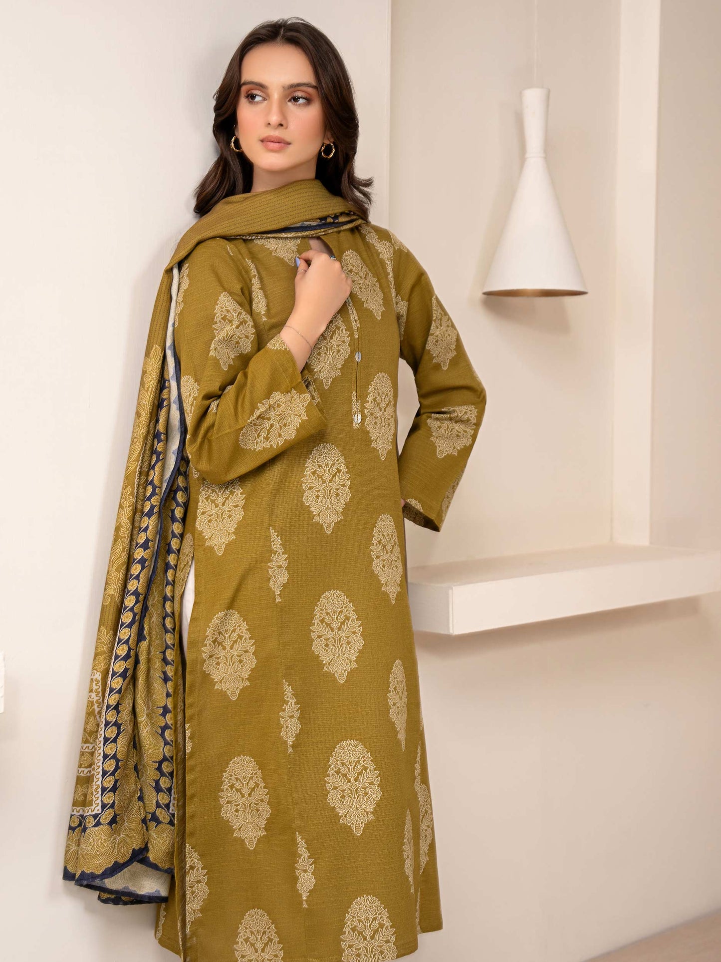 2 Piece Khaddar Suit-Printed (Unstitched)