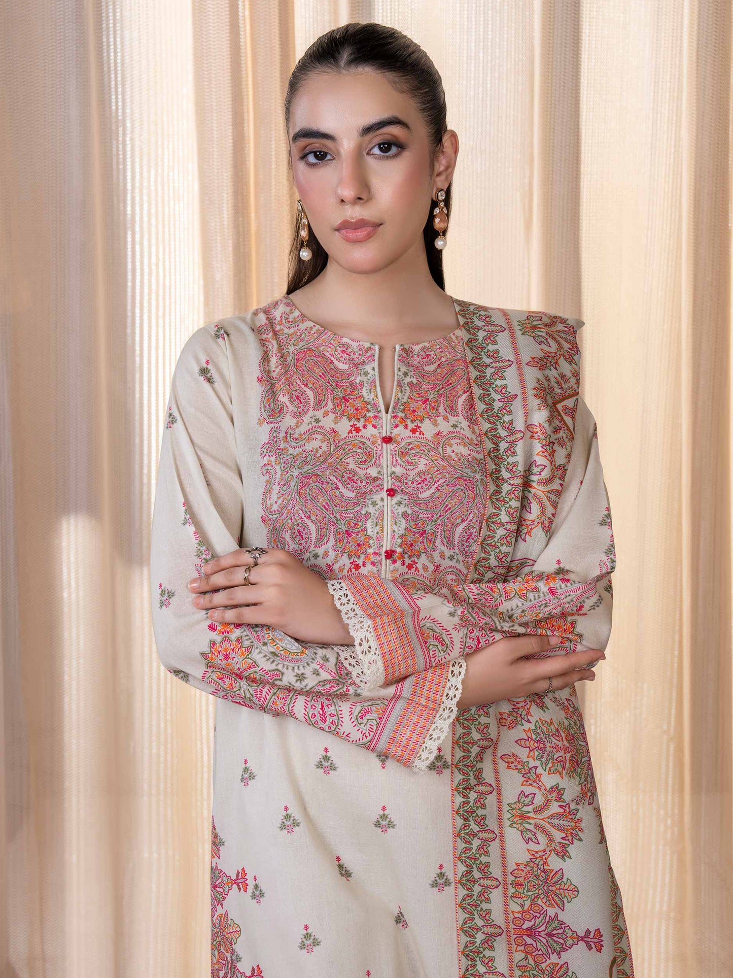 3 Piece Khaddar Suit-Paste Print (Unstitched)