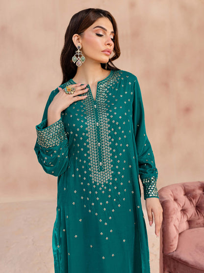 2 Piece Velvet Suit-Embroidered (Unstitched)