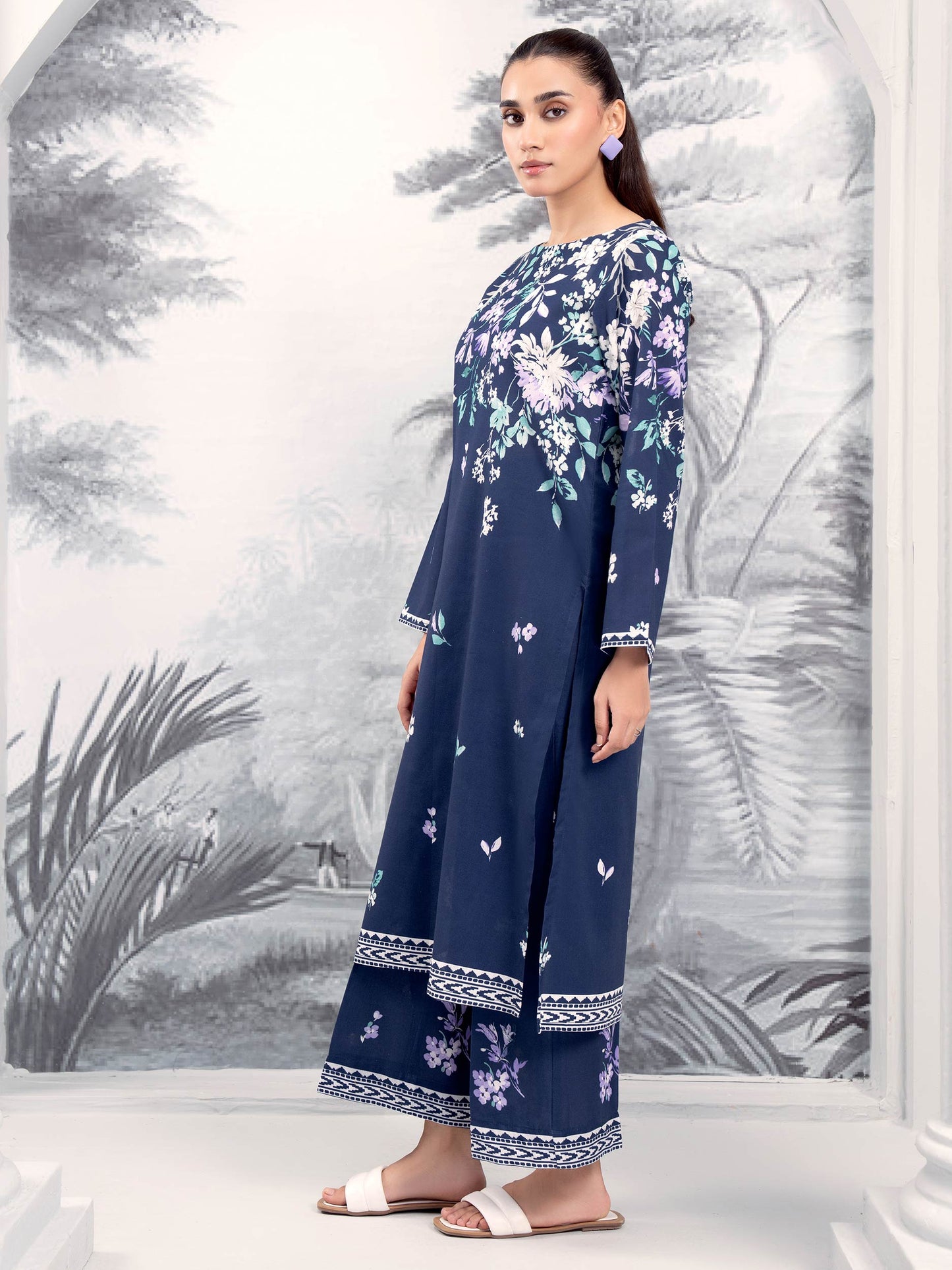 2 Piece Khaddar Suit-Printed (Unstitched)