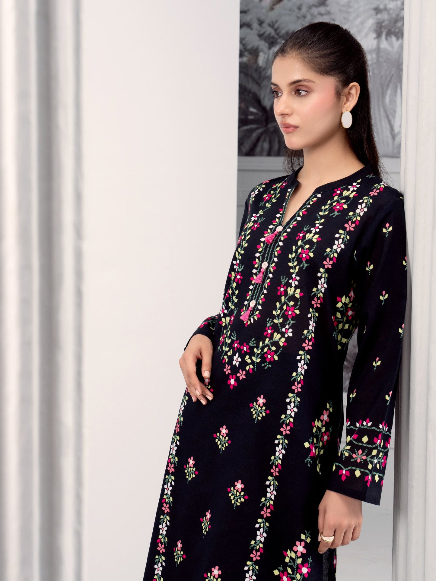 2 Piece Khaddar Suit-Printed (Unstitched)