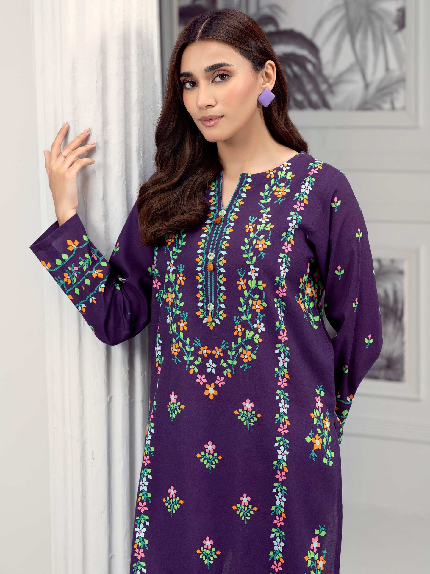 2 Piece Khaddar Suit-Printed (Unstitched)