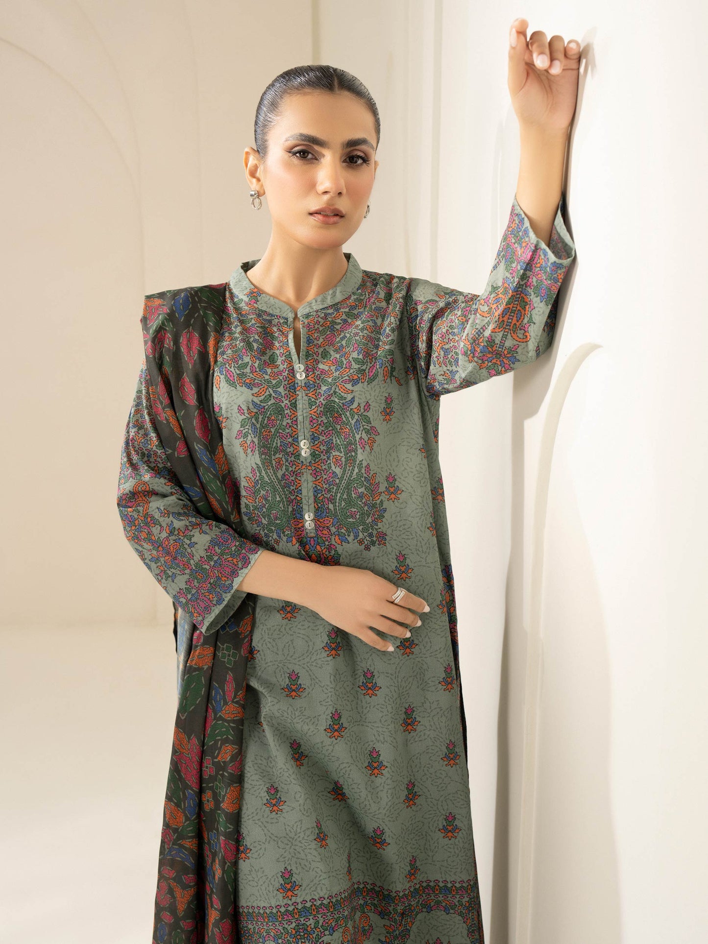 3 Piece Lawn Suit-Printed (Unstitched)