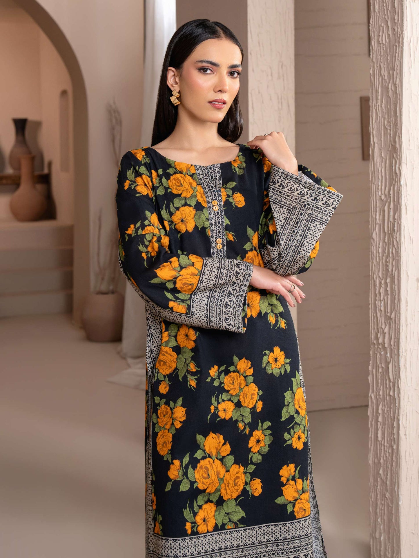 2 Piece Khaddar Suit-Printed (Unstitched)