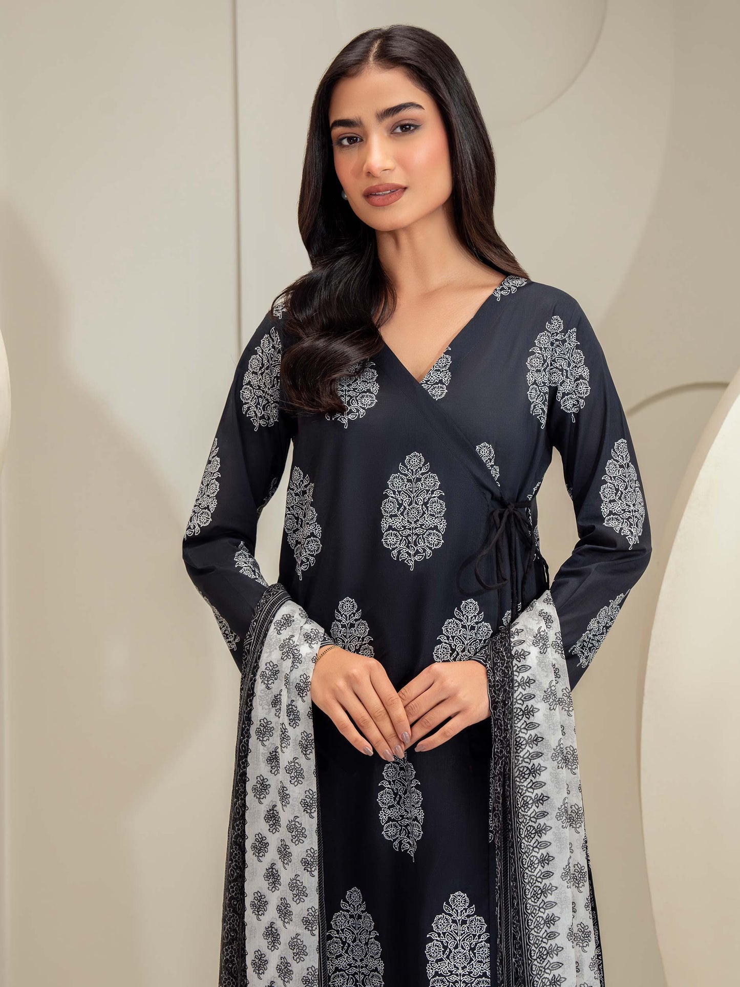 3 Piece Lawn Suit-Printed (Unstitched)