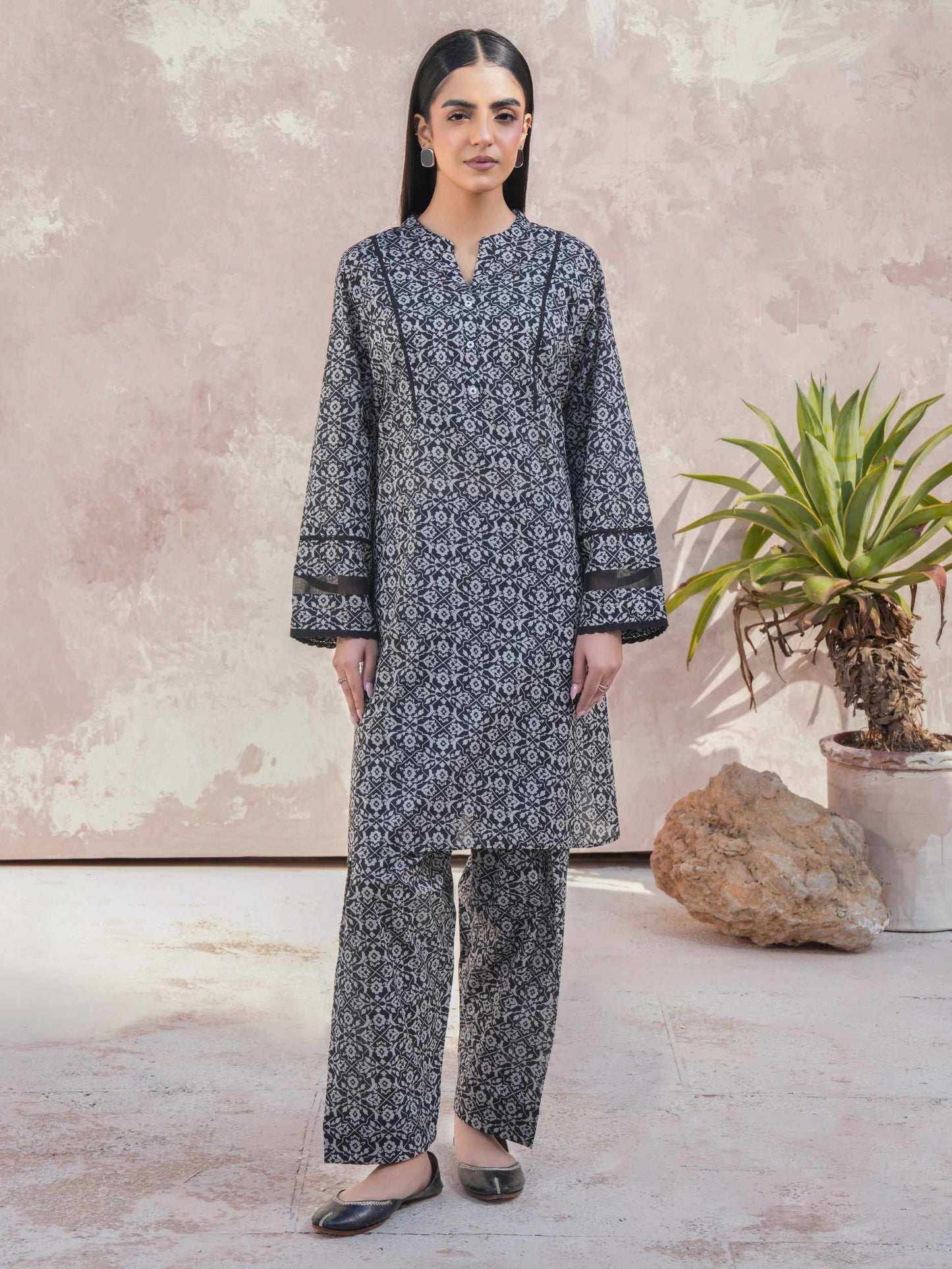 2 Piece Lawn Suit-Printed (Unstitched)
