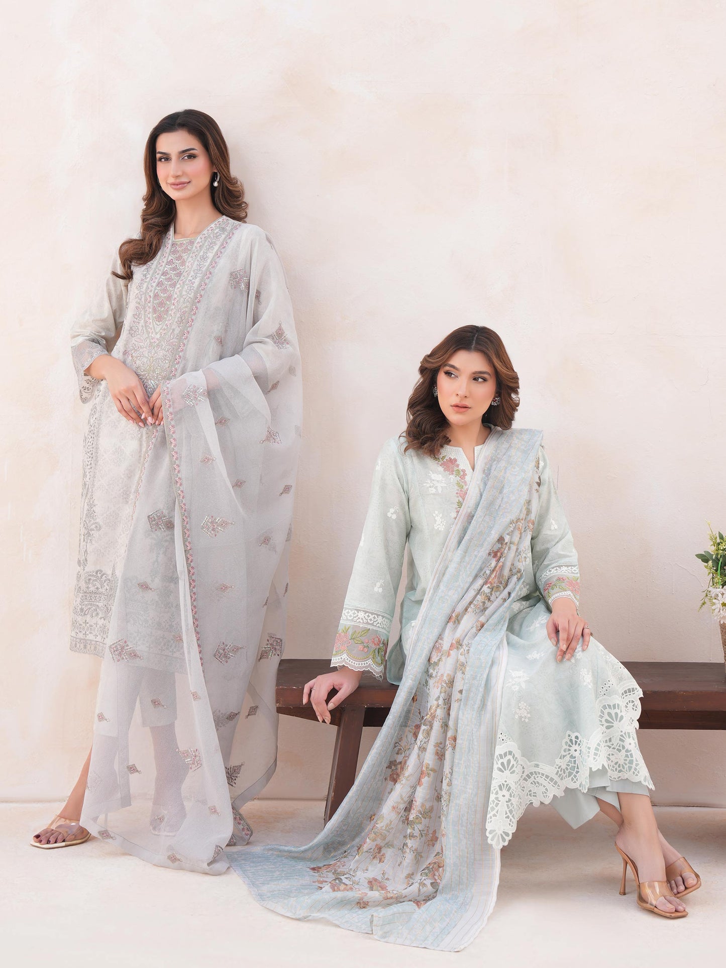 3 Piece Lawn Suit-Embroidered (Unstitched)