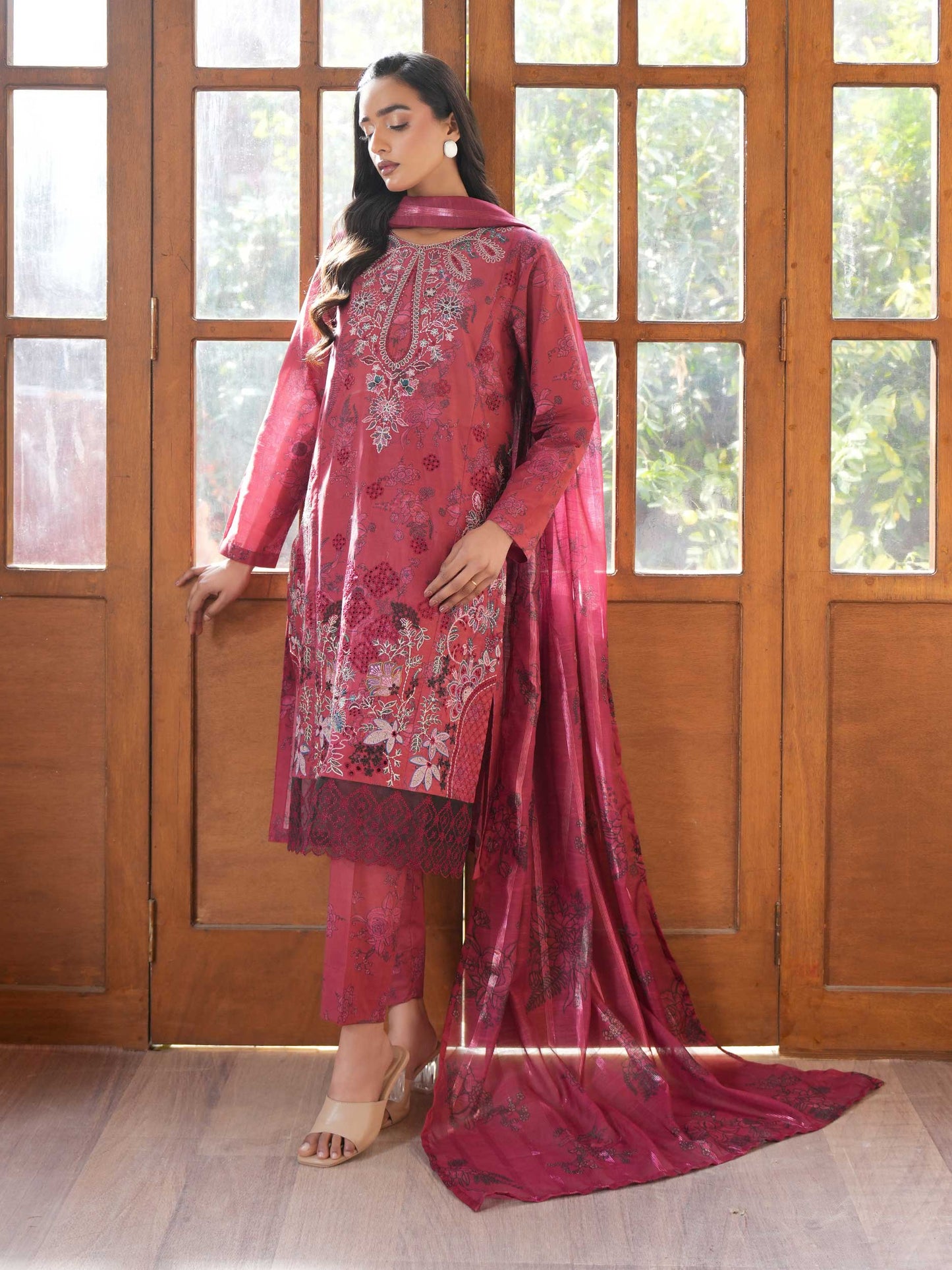 3 Piece Lawn Suit-Embroidered (Unstitched)