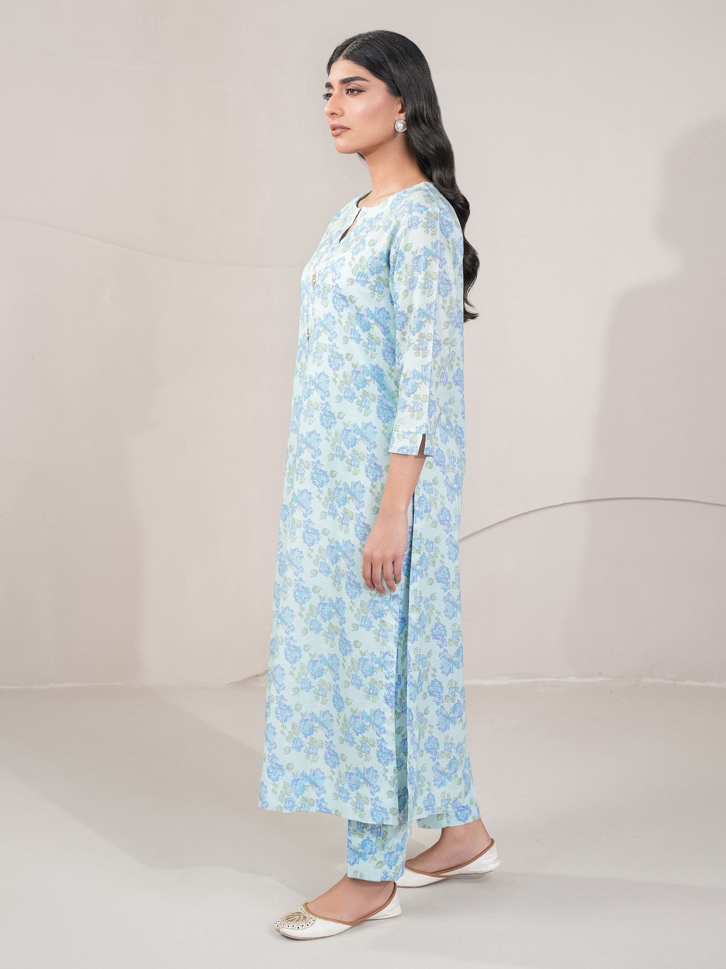 2 Piece Lawn Suit-Printed (Unstitched)